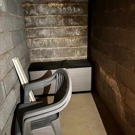 Proche Du Centre 3 A 5 Pers Avec Parking Prive Et La Fibre Люс-Сен-Совёр